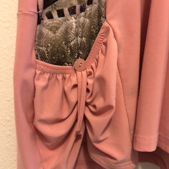 Magna Fashion size 14/16 pink/animal print tunic - Picture 4 of 6